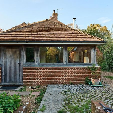 Nature Charm & Fruit Delights, Multi-Generation Celebratory Home -Try, Relax, Repeat - Sellindge Ashford  Esterno foto