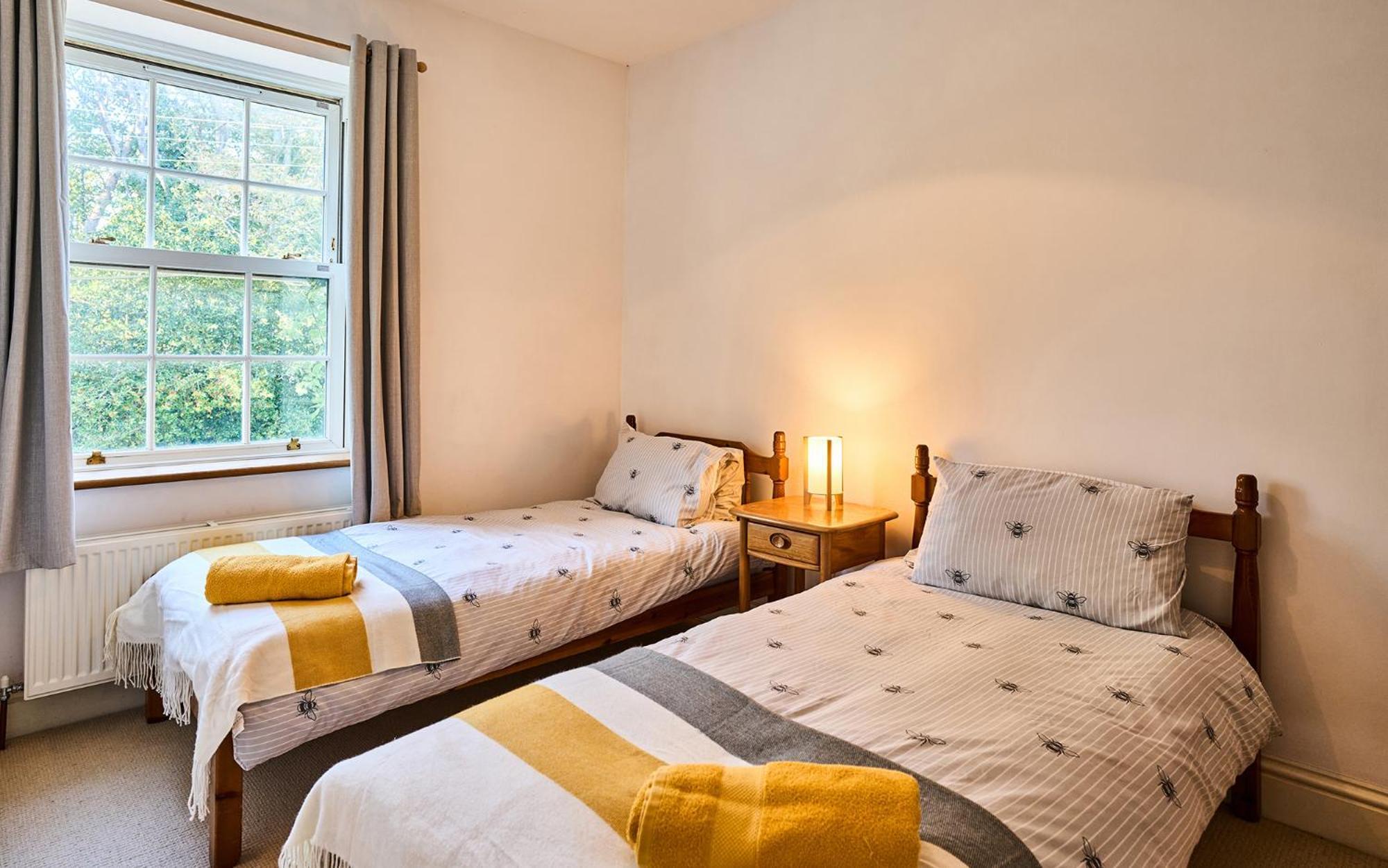 Nature Charm & Fruit Delights, Multi-Generation Celebratory Home -Try, Relax, Repeat - Sellindge Ashford  Esterno foto