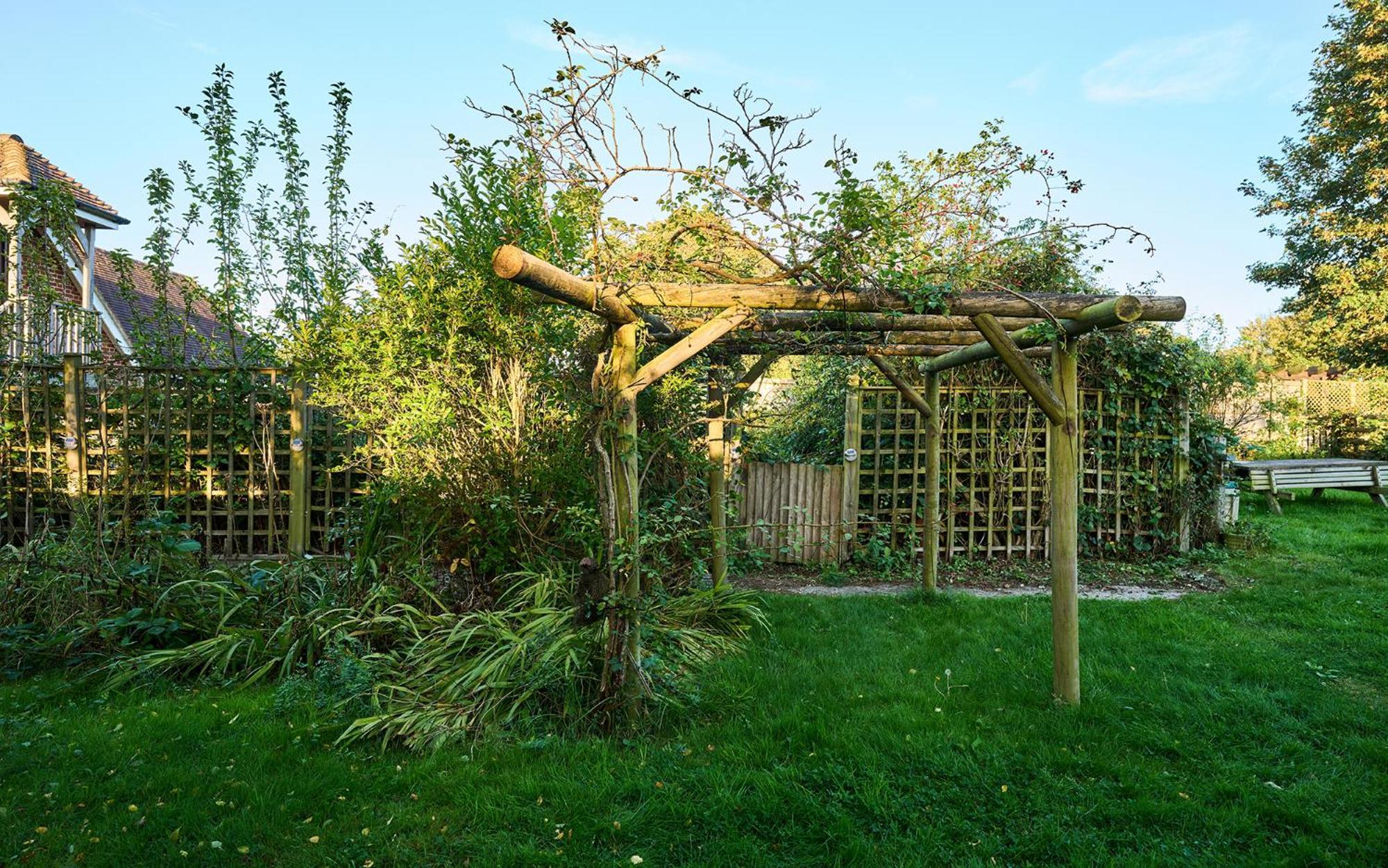 Nature Charm & Fruit Delights, Multi-Generation Celebratory Home -Try, Relax, Repeat - Sellindge Ashford  Esterno foto
