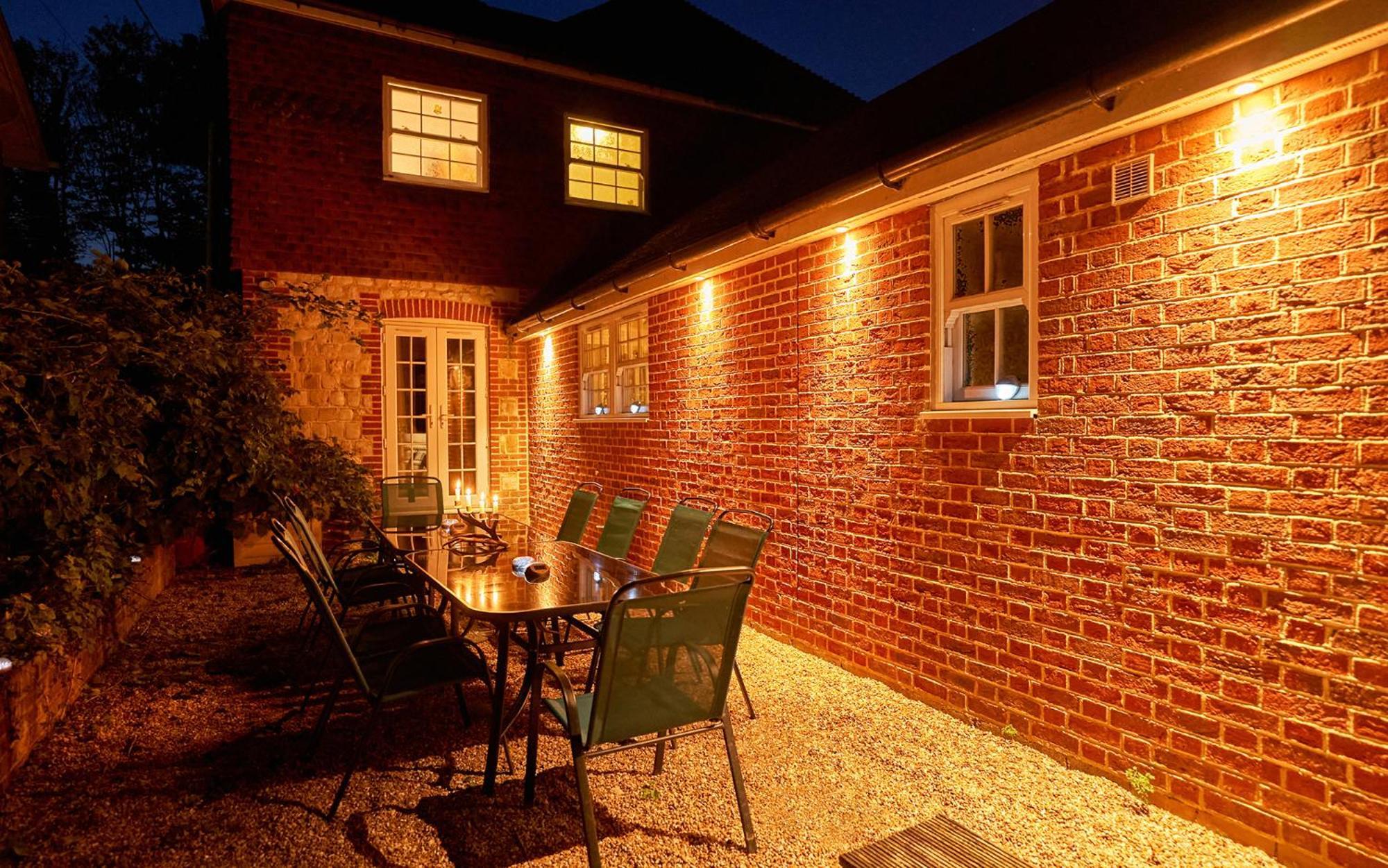 Nature Charm & Fruit Delights, Multi-Generation Celebratory Home -Try, Relax, Repeat - Sellindge Ashford  Esterno foto